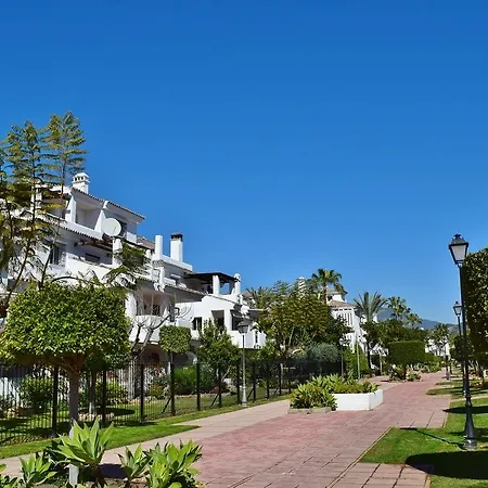 Y Casas Serinamar Marbella El Ángel
