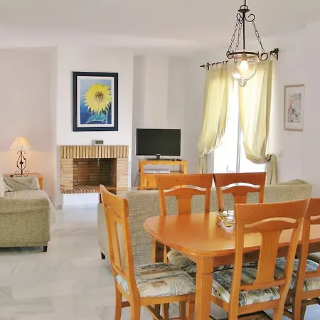 מלון Y Casas Serinamar Marbella