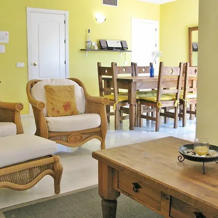 Y Casas Serinamar Marbella El Ángel
