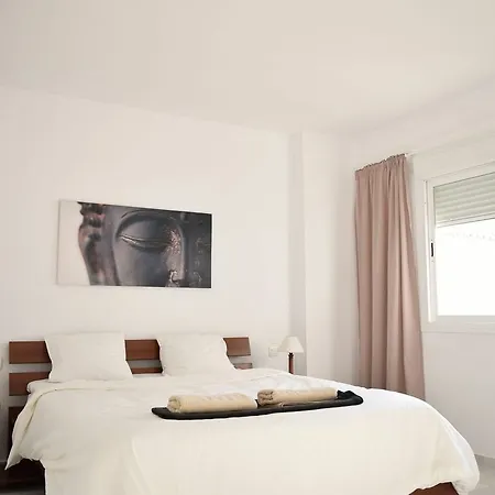 Y Casas Serinamar Marbella מלון 3*
