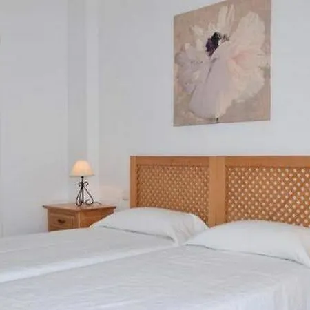 Y Casas Serinamar Marbella מלון 3*