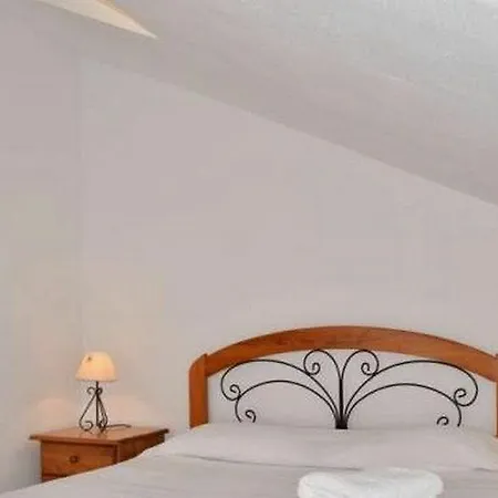 Y Casas Serinamar Marbella 3* El Ángel