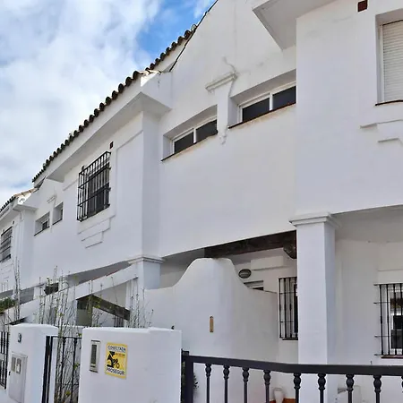 Y Casas Serinamar Marbella 3* El Ángel